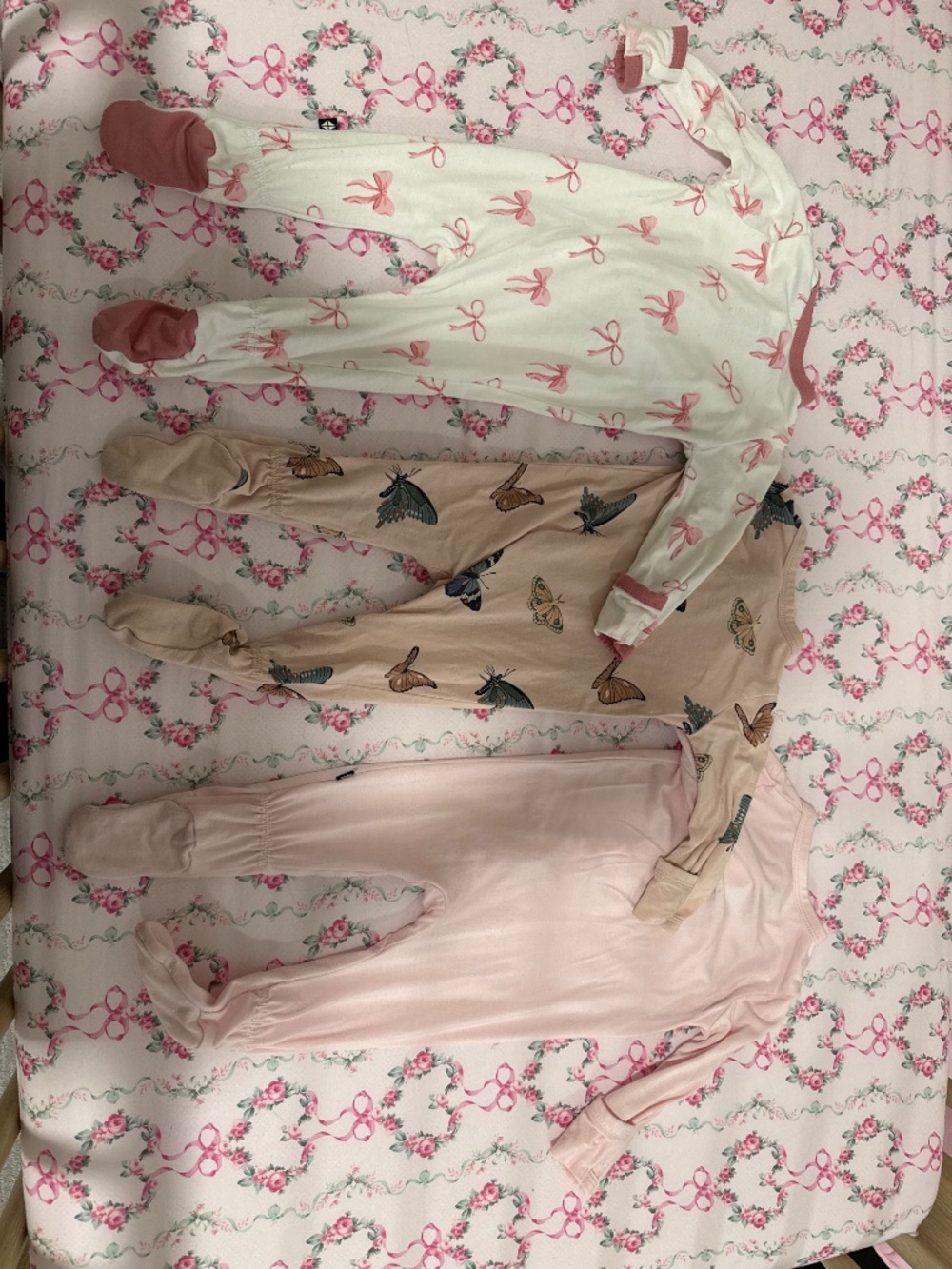 Bundle of 3 Kyte Baby Onesies - Picture 5 of 5